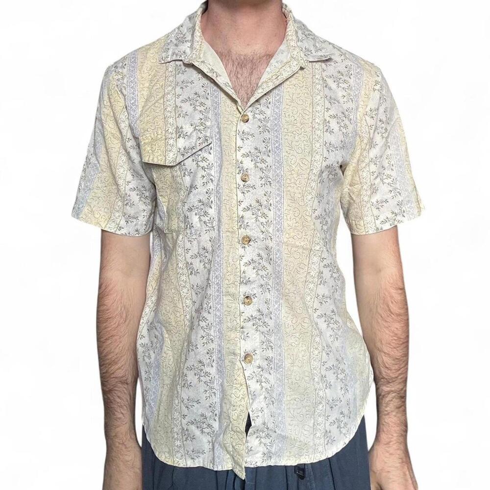 VINTAGE FLORAL BUTTON UP 70s